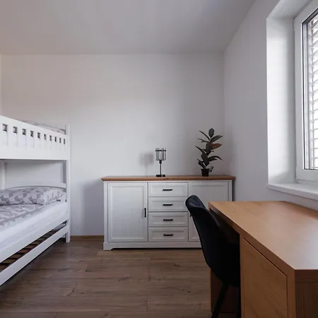 Pool Mukarov Prázdninový dům *