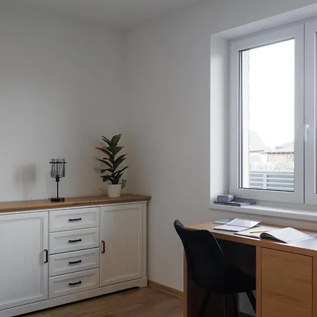 Pool Mukarov * Mukarschow