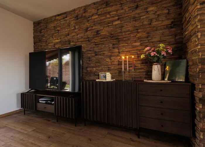 Feriehus Pool Mukarov *