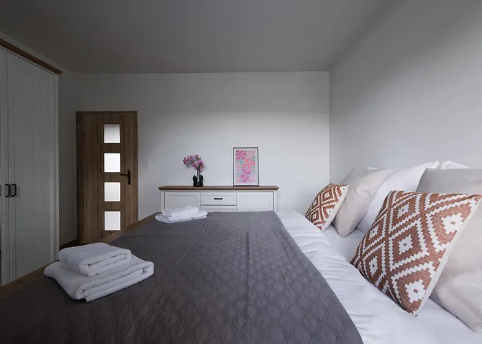 Pool Mukarov Ferienhaus