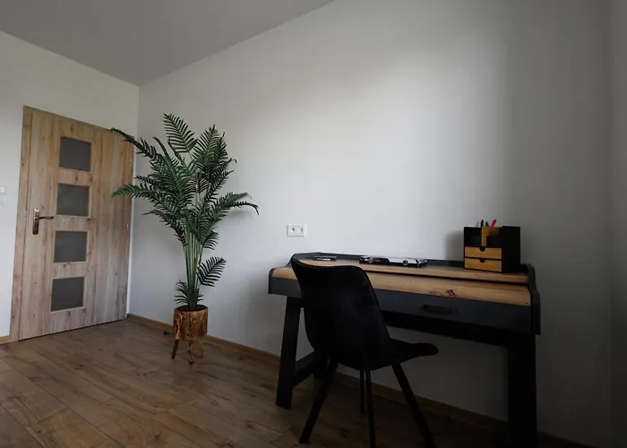 Pool Mukarov Feriehus Mukarschow