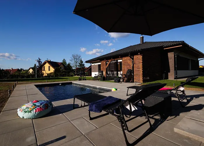 Feriehus Pool Mukarov *